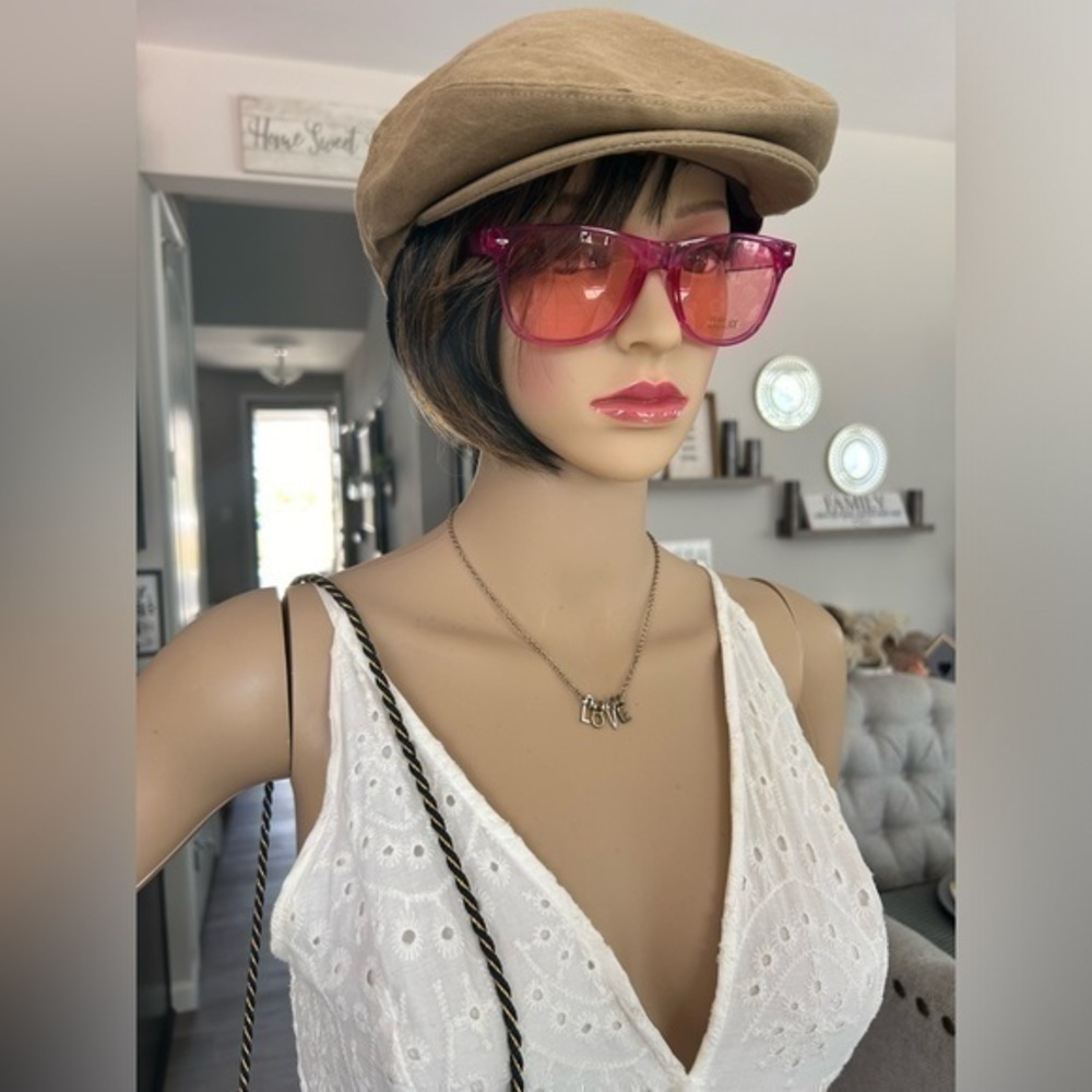 โจNWT Blush Pink translucent framed sunglasses ๐ sunshades - Picture 7 of 10